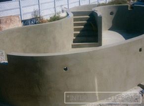 Schwimmbad с бетонной чашей